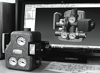 custom_D03_5781.jpg